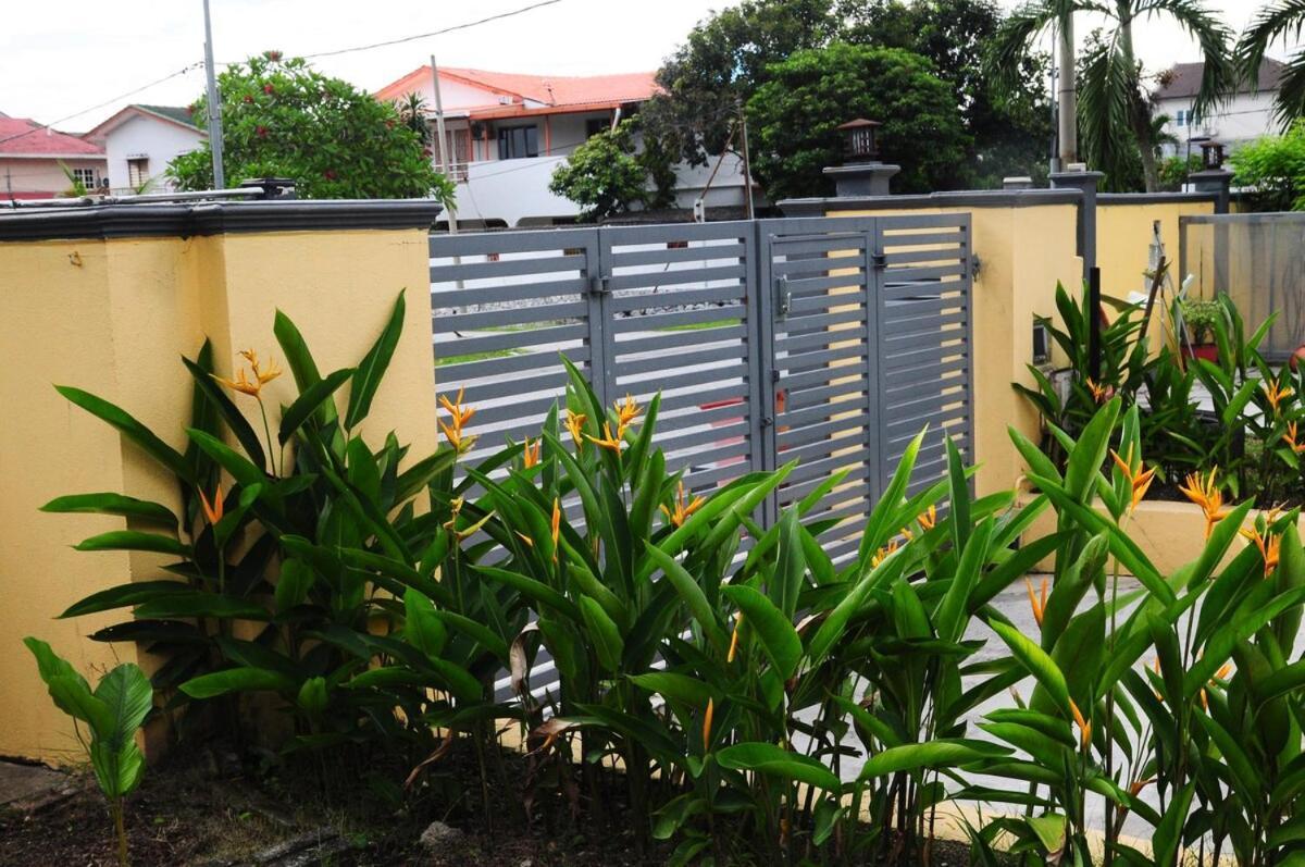 Grayhaus Spacious Bungalow & Garden Villa - Ss3 Petaling Jaya, Near Sunway - Stay Only No Events Exterior foto
